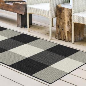 RUGGABLE Washable Area Rug – Outdoor Gingham Plaid Black & White 3×5, Stain-Resistant, Non-Slip – Small Machine Washable Rugs for Entryway, Patio, Balcony, Deck, & Porch–with Standard Pad(Gingham Plaid Black & White – Standard Pad)